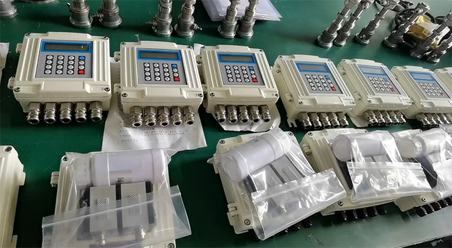 智能超聲波流量計產品圖